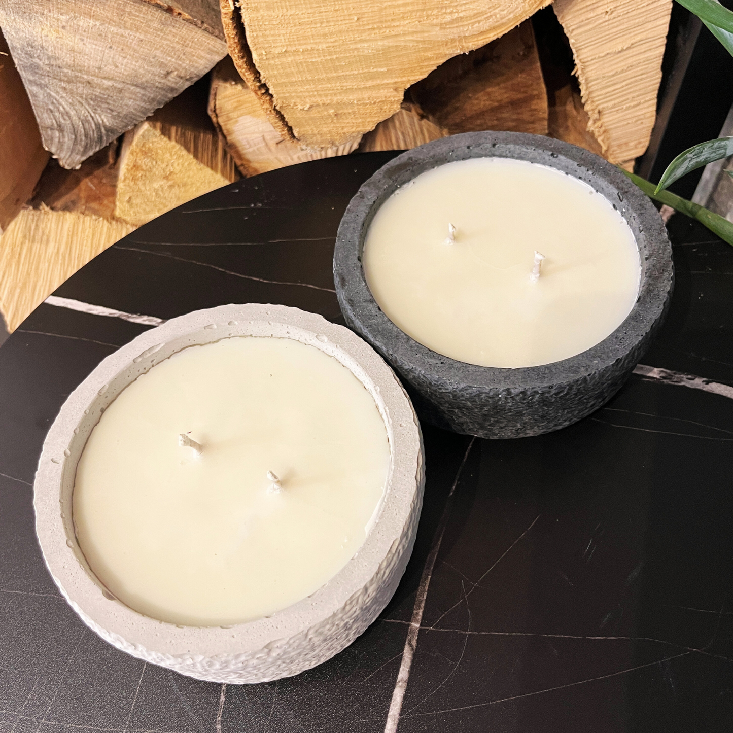Handgemachtes Betonkerzen-Set "Black and White natural" - Stilvolle Sojawachskerze für Ihr Zuhause. Aromatherapie Kerze -aus dem Südschwarzwald