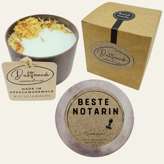 Handgemachte Duftkerze „Beste Notarin“ – Personalisierbares Geschenk für außergewöhnliche Leistung