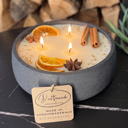 Schwarze Betonkerze Vanilla Toffee Handgemacht